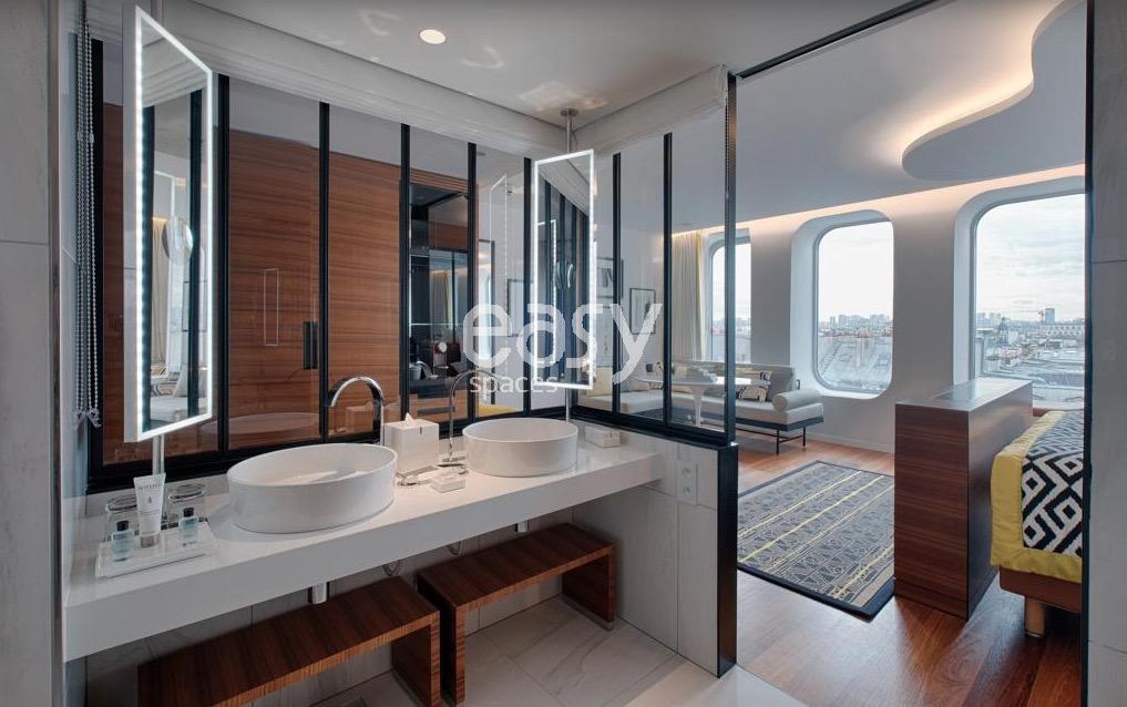 Large and Spacious Bathroom Available for Rent Specifically Designed for Photography Shoots in Paris, FRANCE